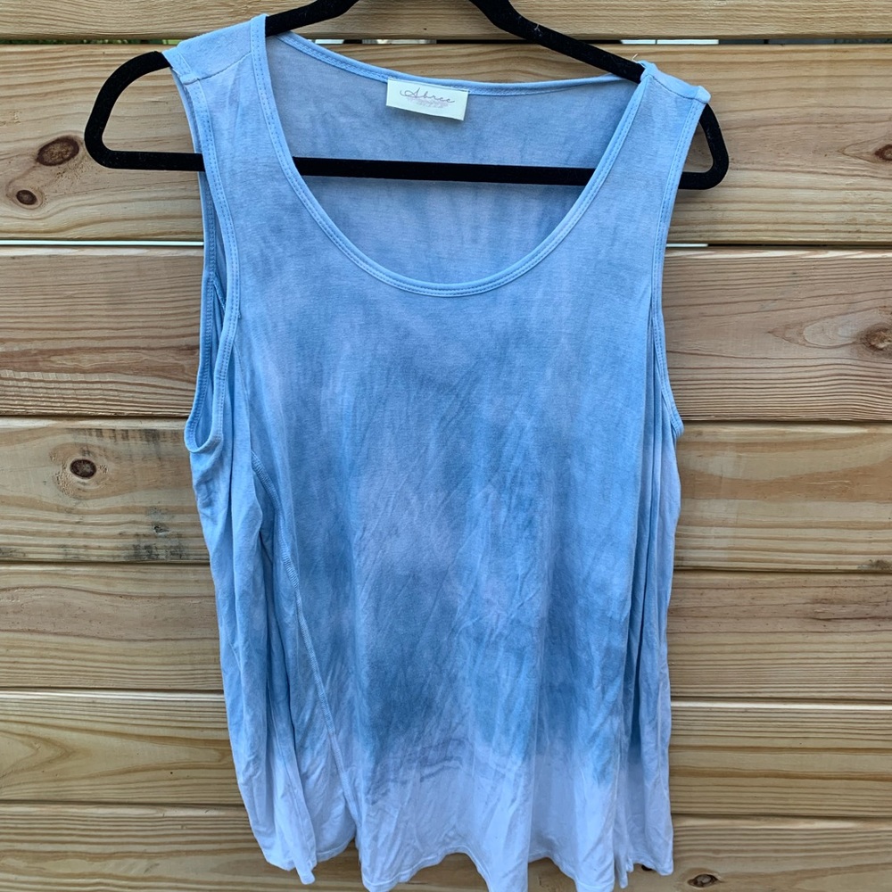 Abree Tie Dye Cold Shoulder Shirt Size S